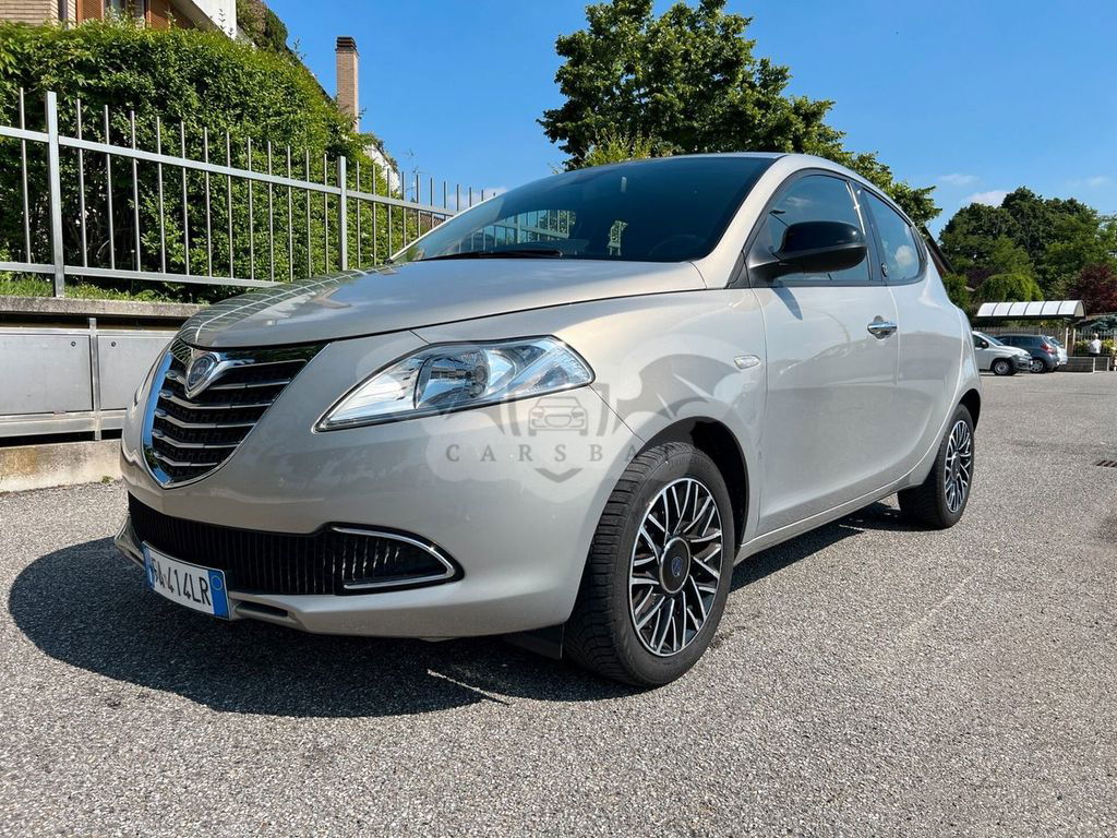 Lancia Ypsilon 2015