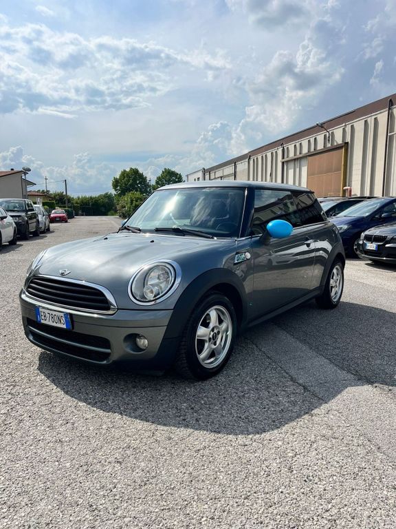 Mini One 2010