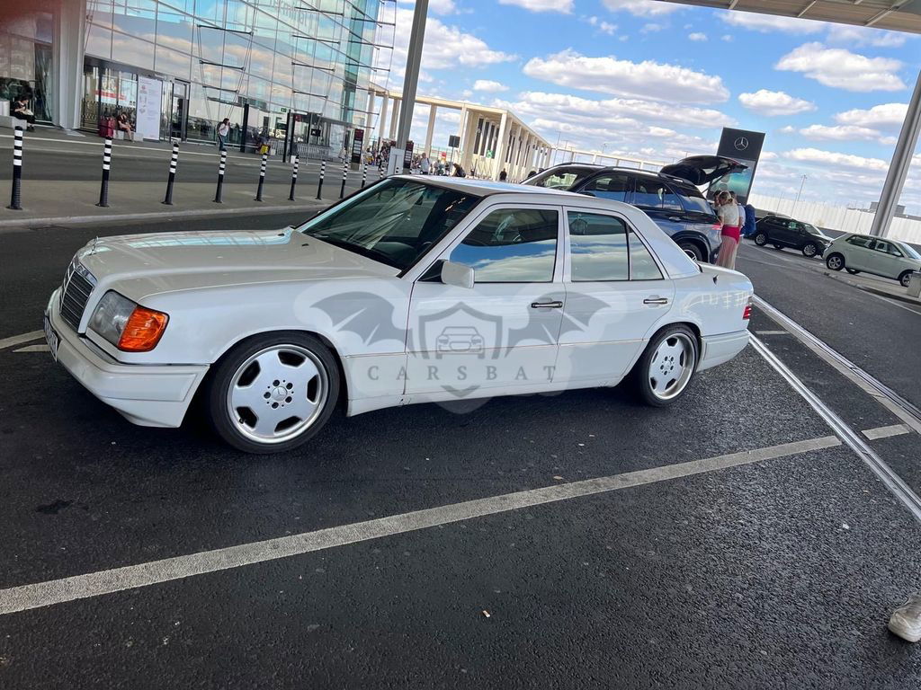 Mercedes-Benz 250 1995