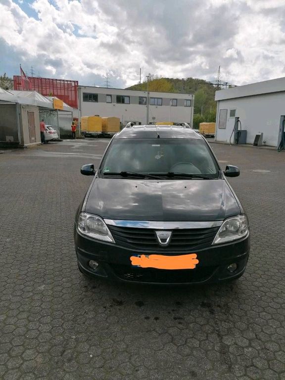 Dacia Logan 2011