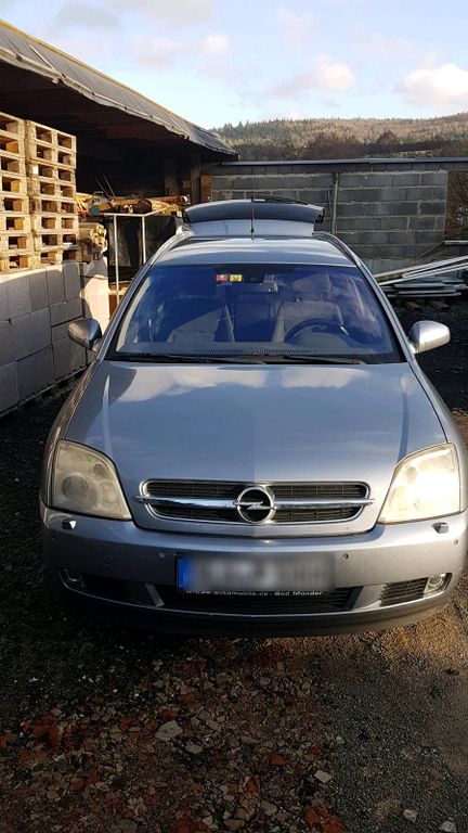 Opel Insignia 2004