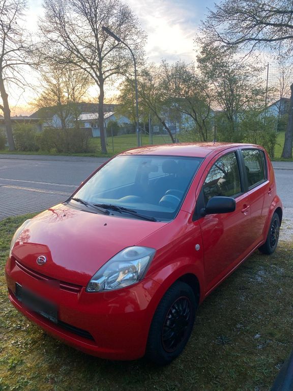 Daihatsu Sirion 2006