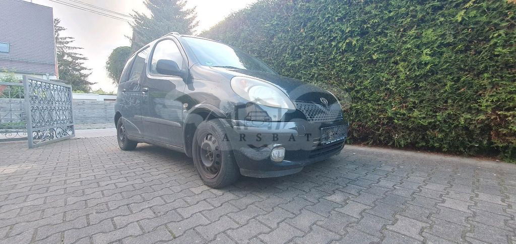 Toyota Verso 2001