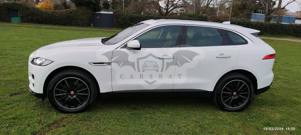 Jaguar F-Pace 2017