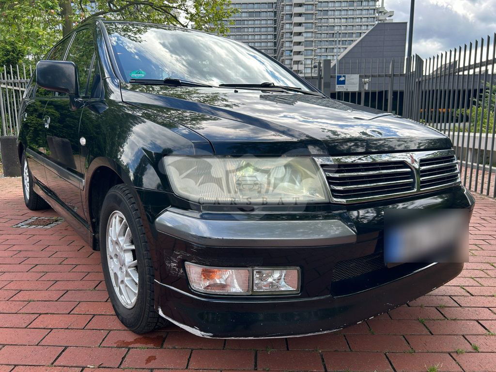 Mitsubishi Space Wagon 2004
