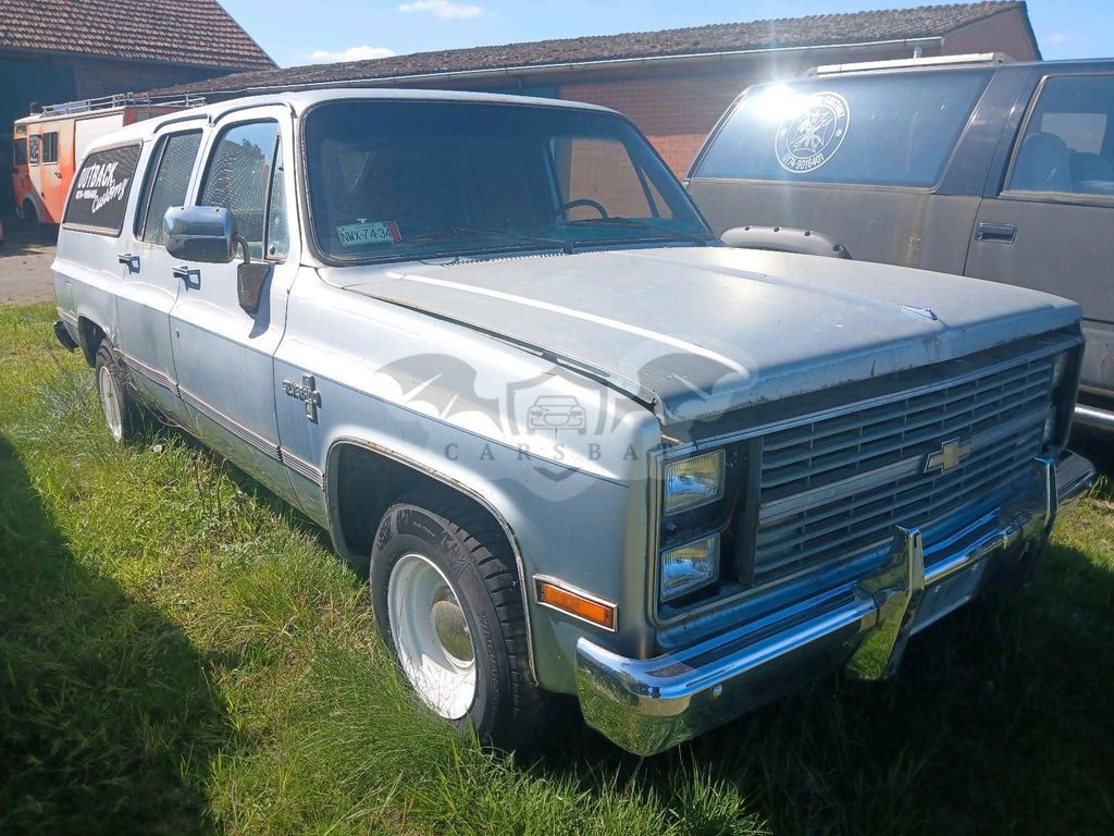 Chevrolet Suburban 1984
