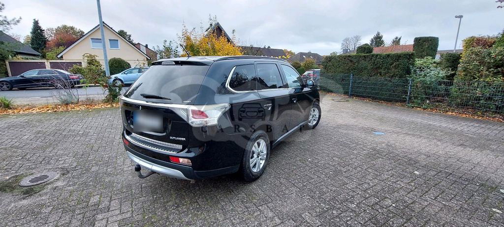 Mitsubishi Outlander 2013