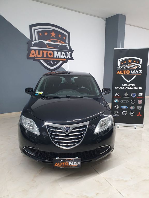 Lancia Ypsilon 2014