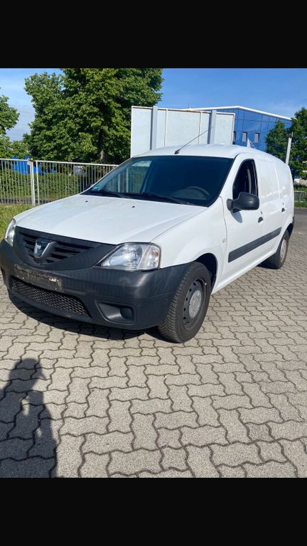 Dacia Logan 2011