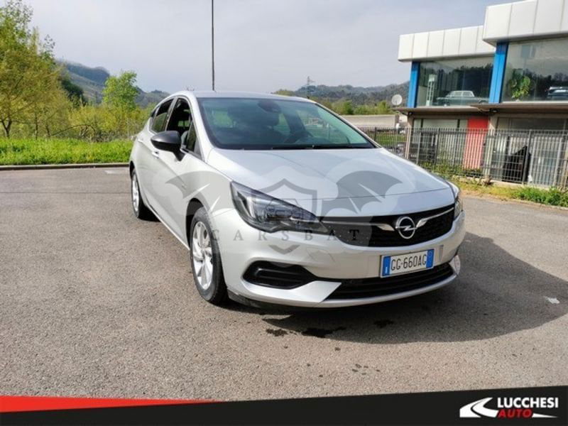 Opel Astra 2021