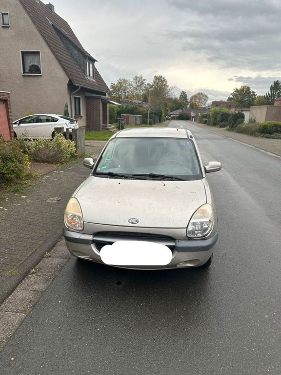 Daihatsu Sirion 2001