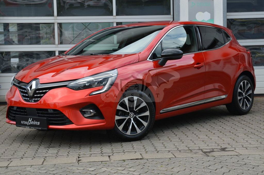 Renault Clio 2023