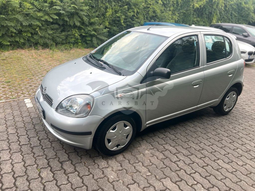 Toyota Yaris 1999