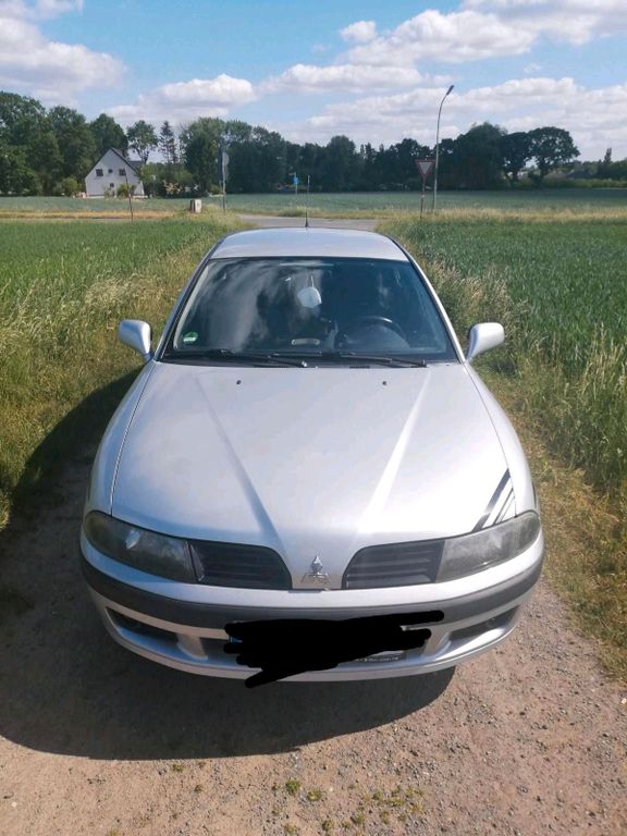 Mitsubishi Carisma 2003