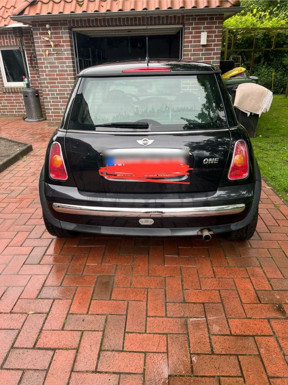 Mini One 2004