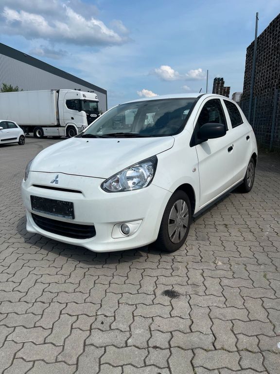 Mitsubishi Space Star 2016