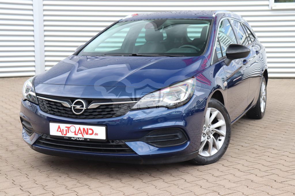 Opel Astra 2022