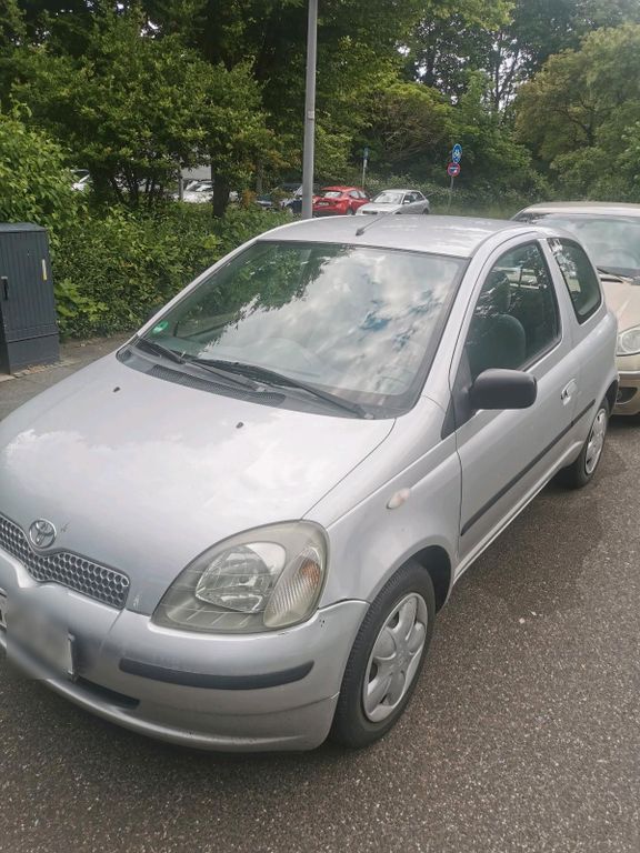 Toyota Yaris 1999