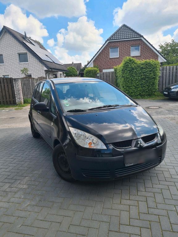 Mitsubishi Colt 2004