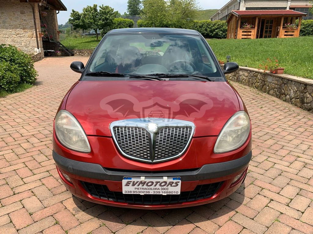 Lancia Ypsilon 2006
