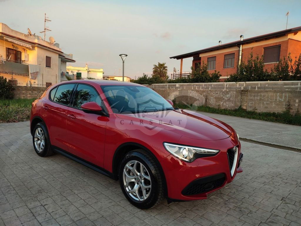 Alfa Romeo Stelvio 2021