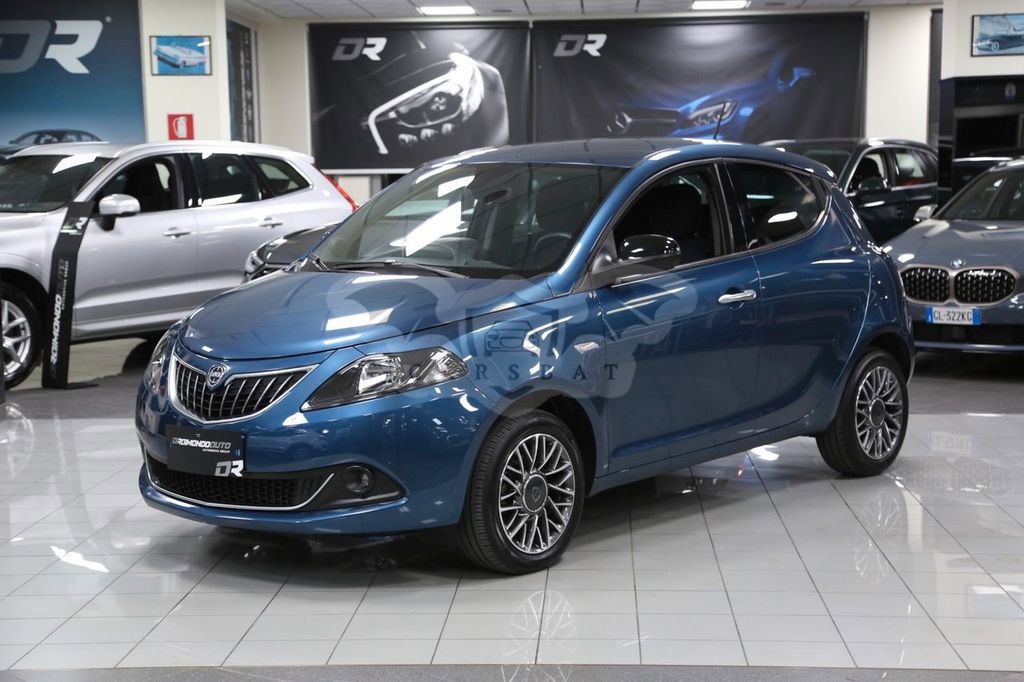 Lancia Ypsilon 2023