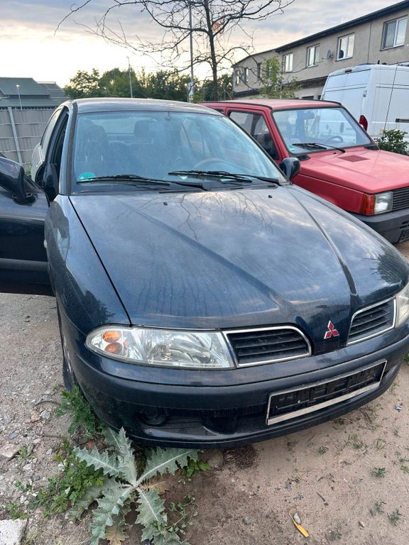 Mitsubishi Carisma 1999
