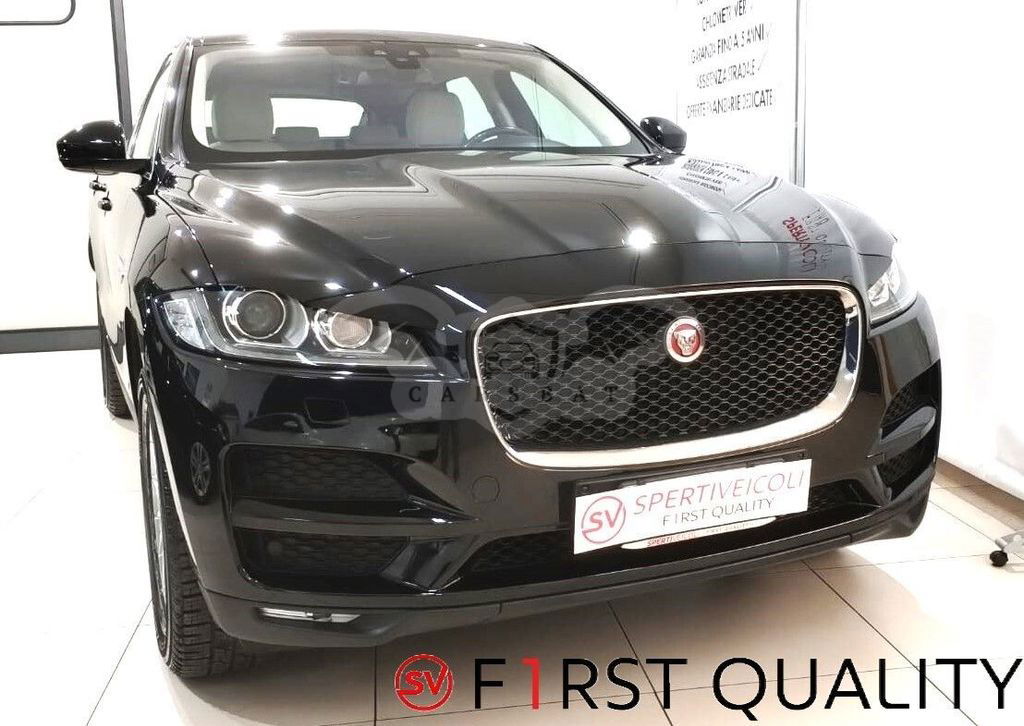 Jaguar F-Pace 2017