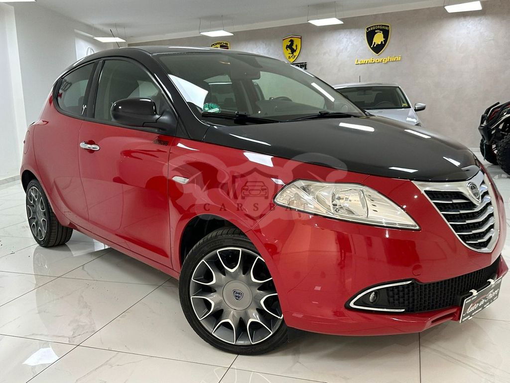 Lancia Ypsilon 2012