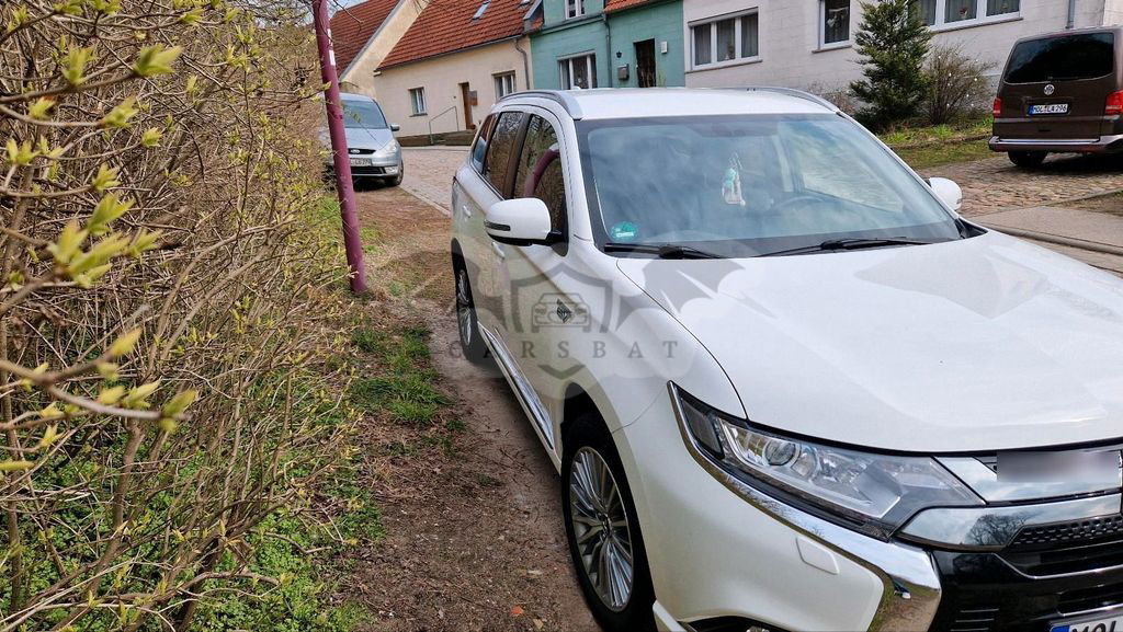 Mitsubishi Outlander 2020