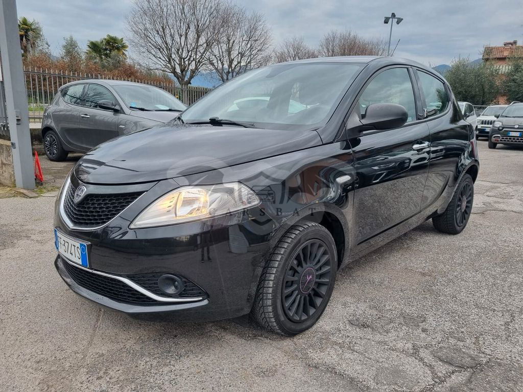Lancia Ypsilon 2016