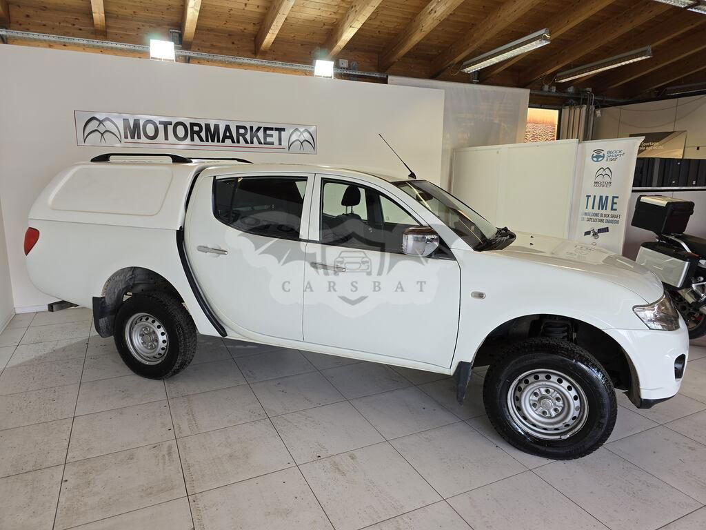 Mitsubishi L200 2016