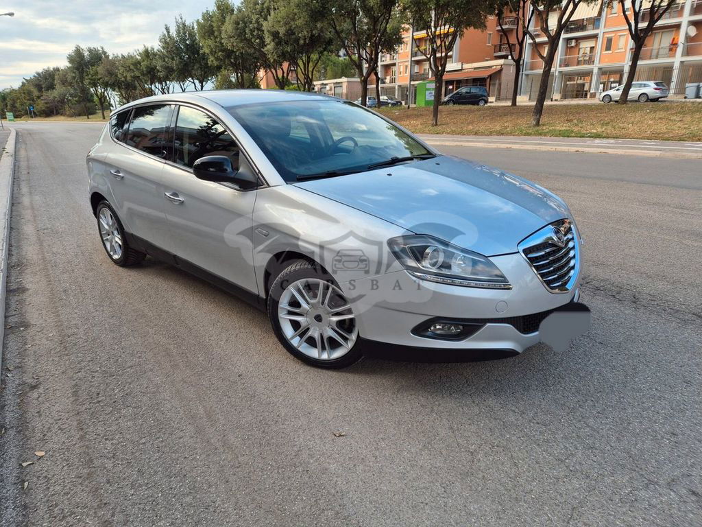 Lancia Delta 2014