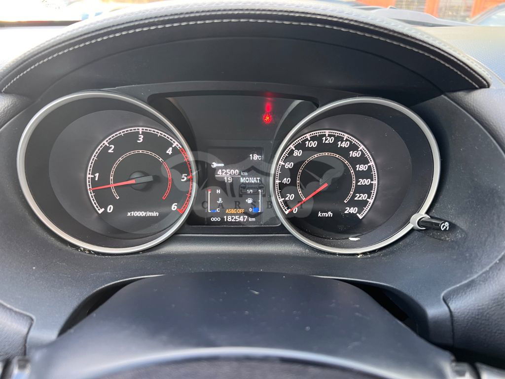 Mitsubishi Outlander 2011