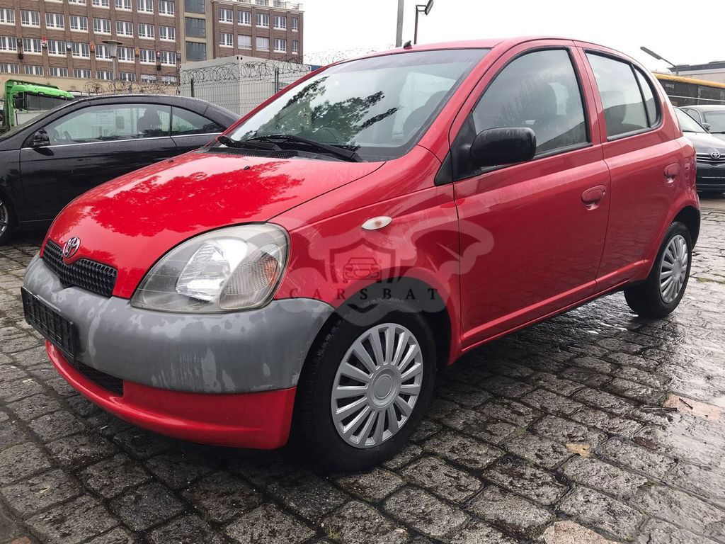 Toyota Yaris 1999