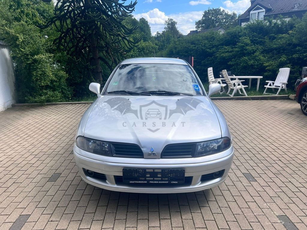 Mitsubishi Carisma 2004