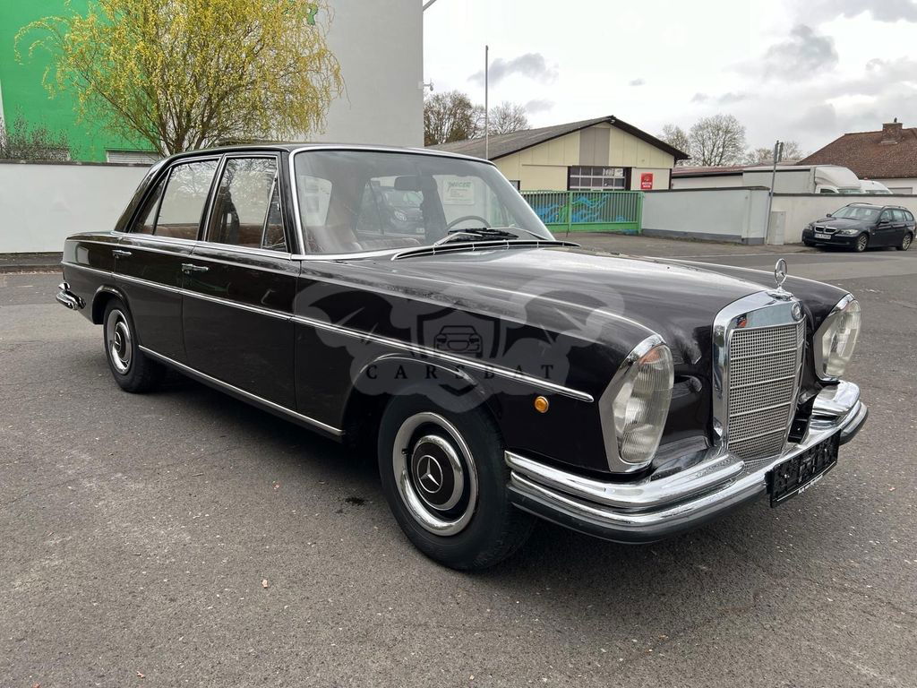 Mercedes-Benz 250 1966