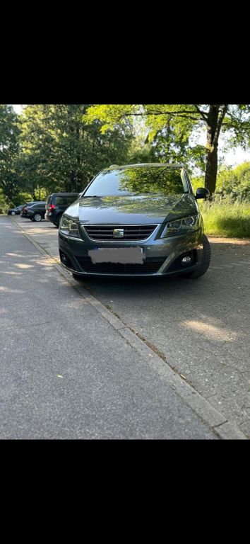 Seat Alhambra 2013