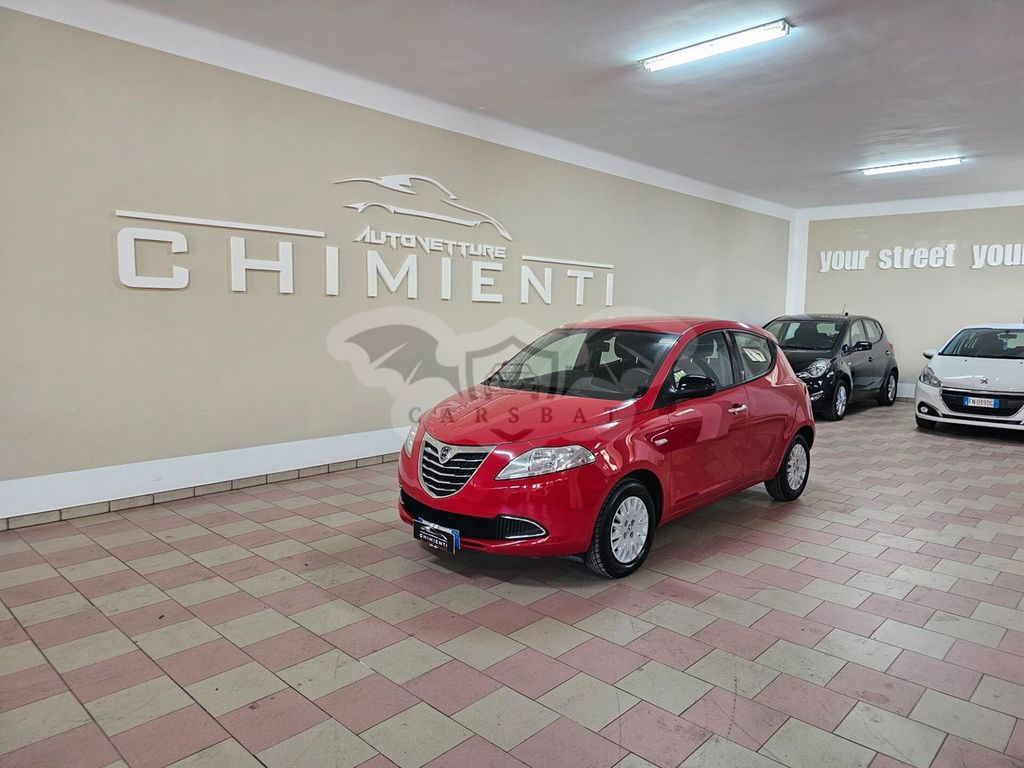 Lancia Ypsilon 2012