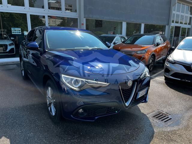Alfa Romeo Stelvio 2017