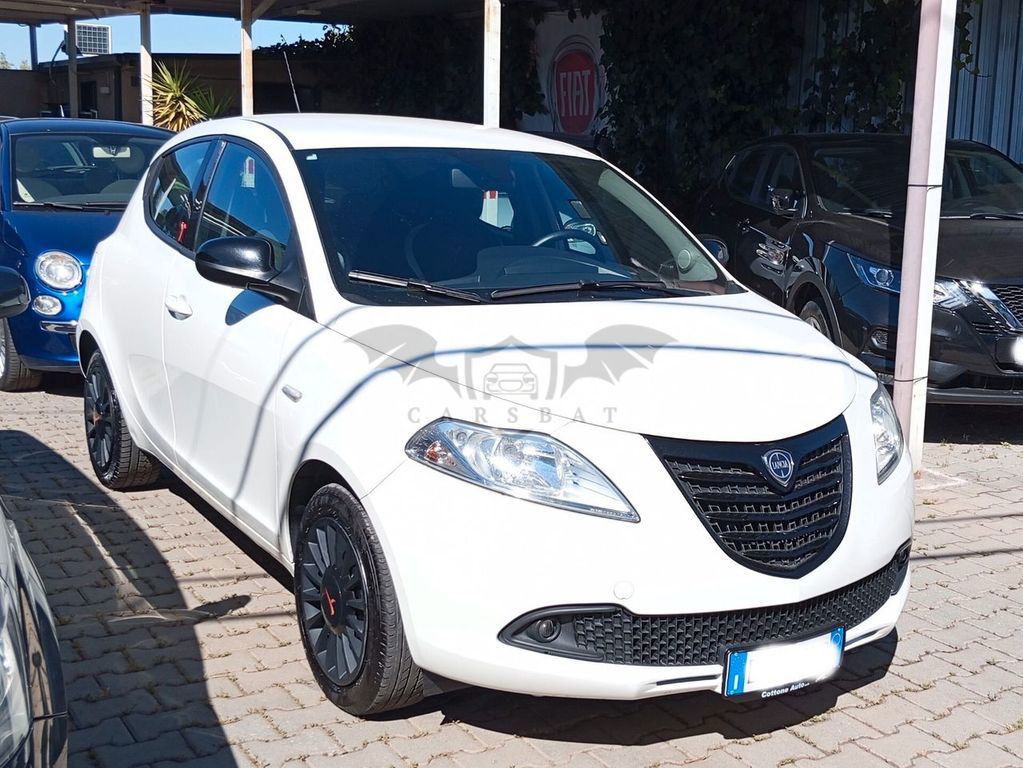 Lancia Ypsilon 2014