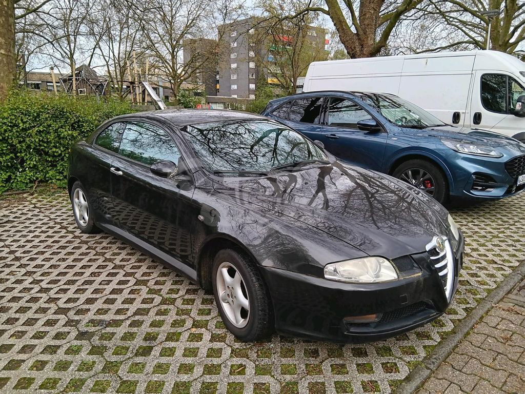 Alfa Romeo GT 2010