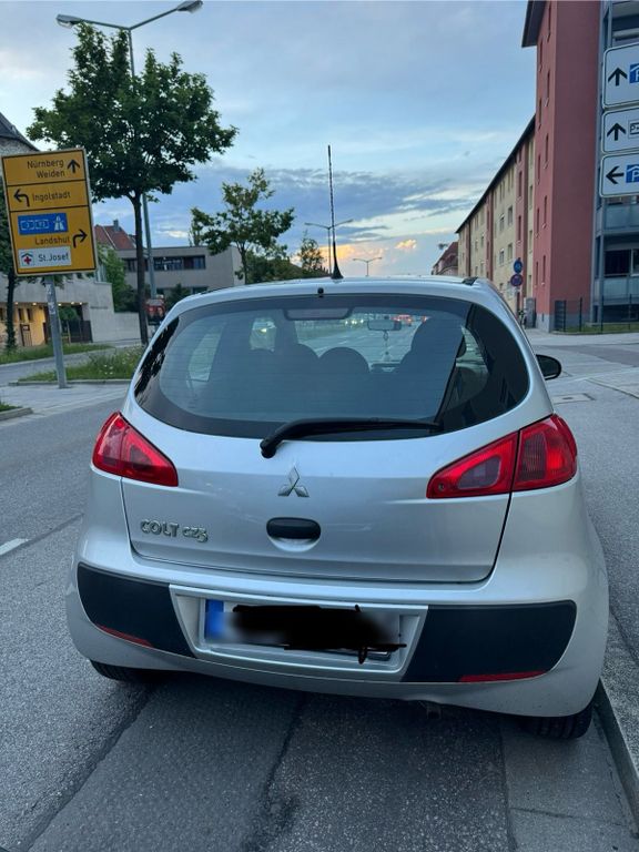 Mitsubishi Colt 2006