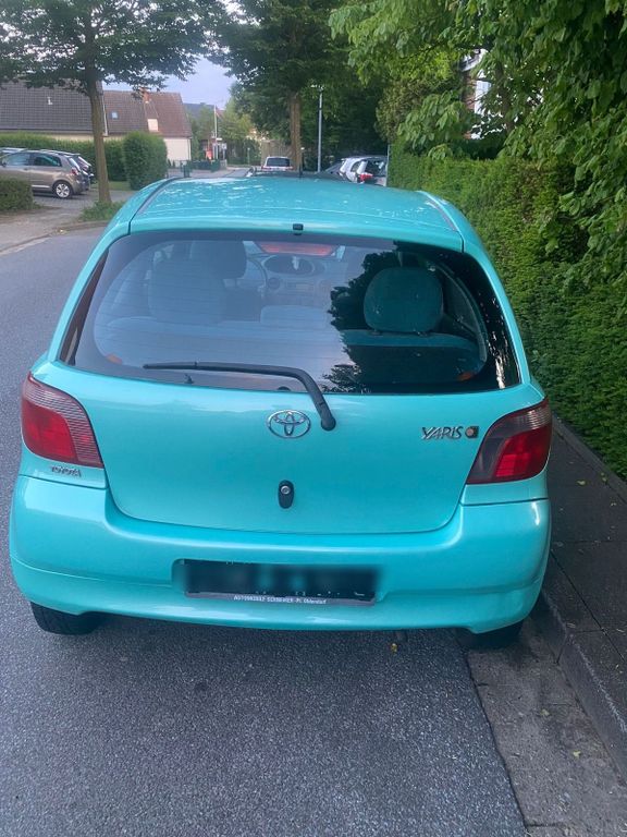 Toyota Yaris 1999