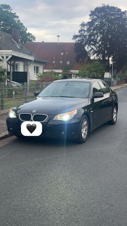 BMW M5 2003