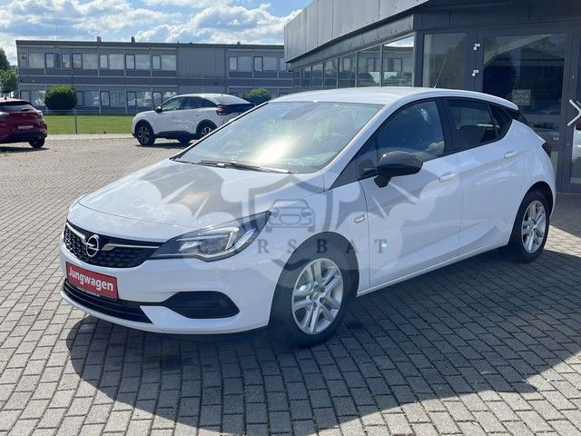Opel Astra 2021