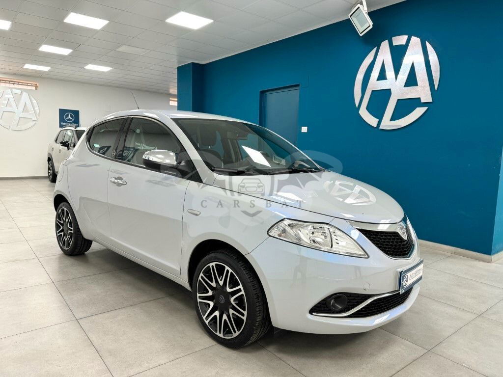 Lancia Ypsilon 2020
