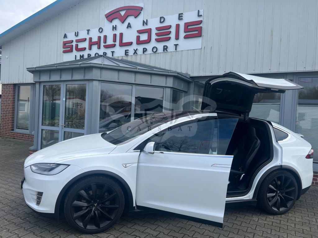 Tesla Model X 2016
