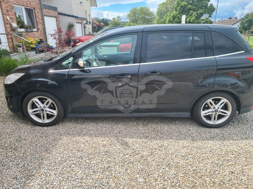 Ford Grand C-Max 2012
