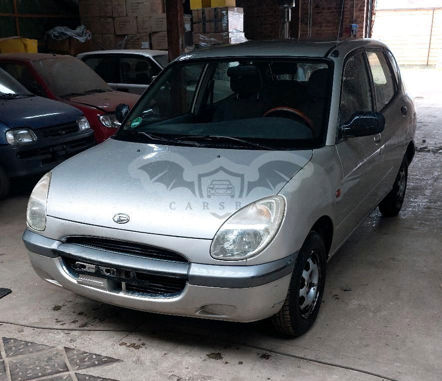 Daihatsu Sirion 2002